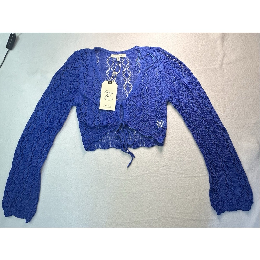 Love Tree, Summer Premium Collection Size Small Crop Top Long Sleeve Sweater